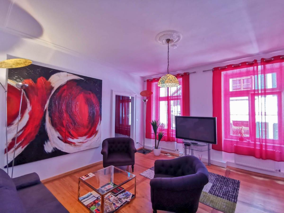 Apartment Center