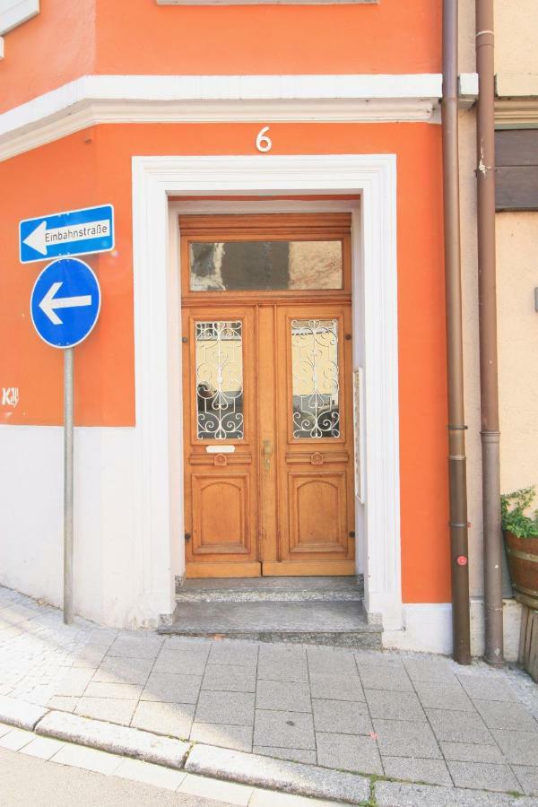 Apartment Center